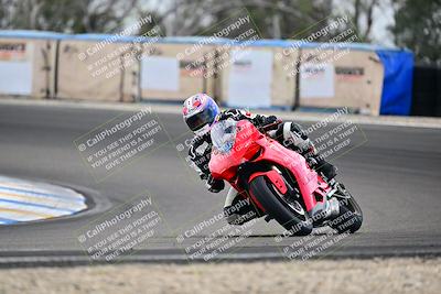media/Apr-18-2025-TrackDaz (Fri) [[45f5874c44]]/B Group/Session 4 (Turn 6 - Outside)/